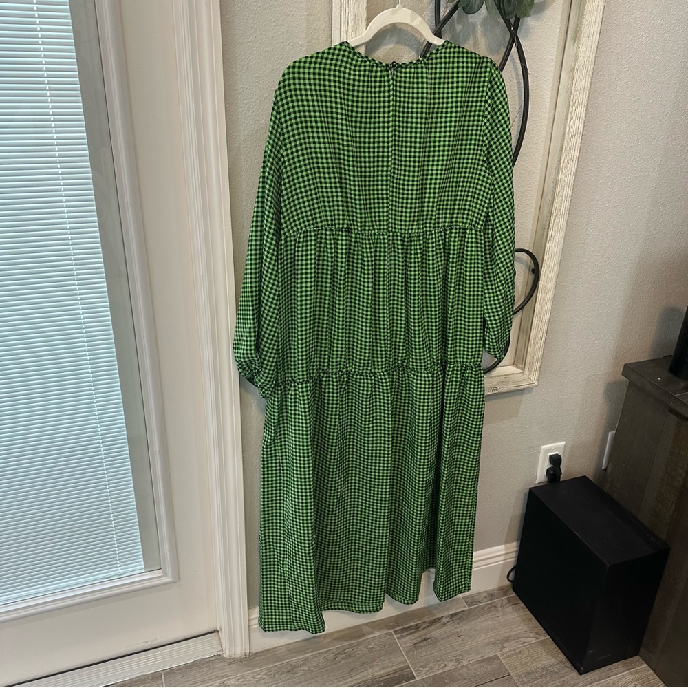 NWT Topshop Gingham Smocked Long Sleeve Maternity Midi Dress Green & Black Sz 4 - Picture 11 of 15